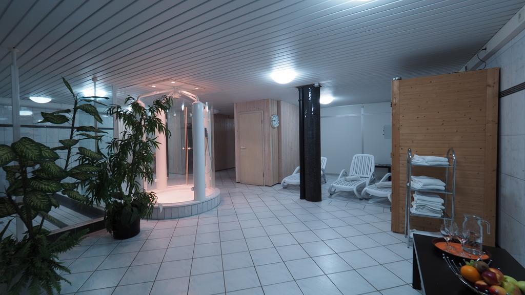 Hotel Gasthof Adler Ульм Екстер'єр фото